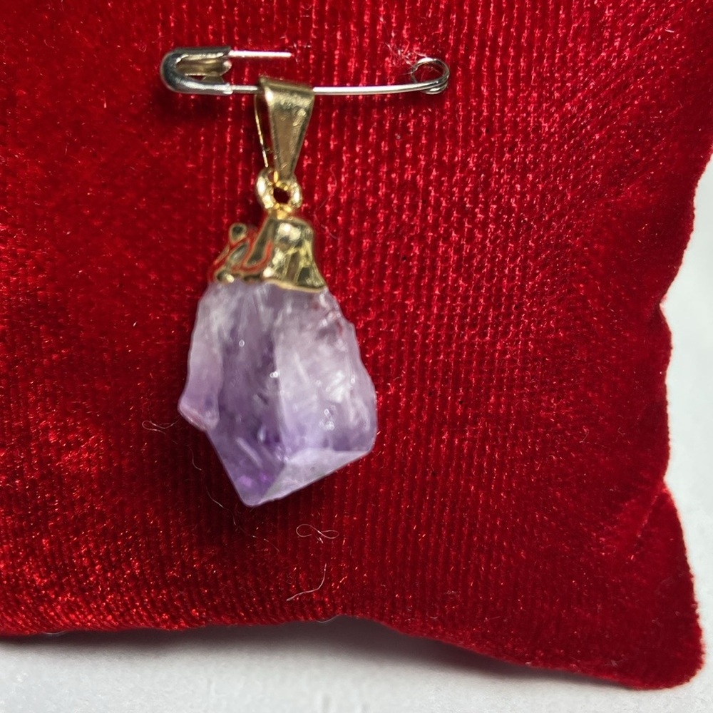Amethyst Point Pendant - Picture 3 of 4